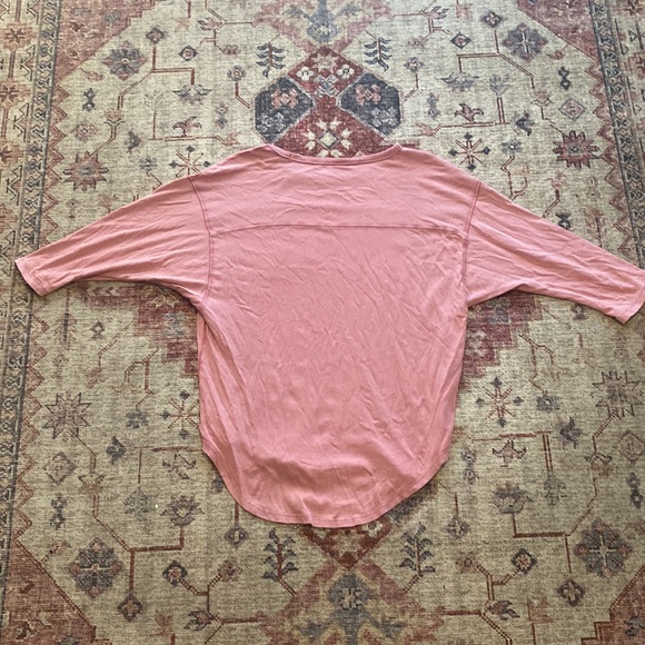 Pink top - Picture 2 of 2